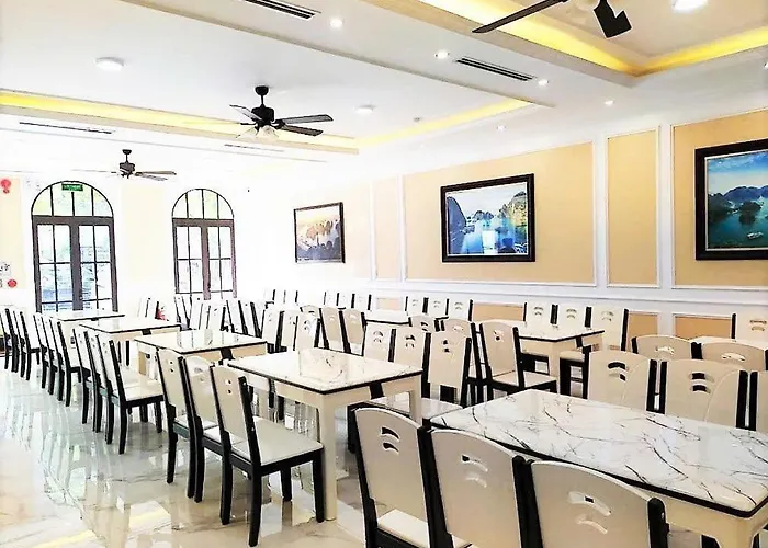 Khách sạn Bài Thơ Mountain 3*
